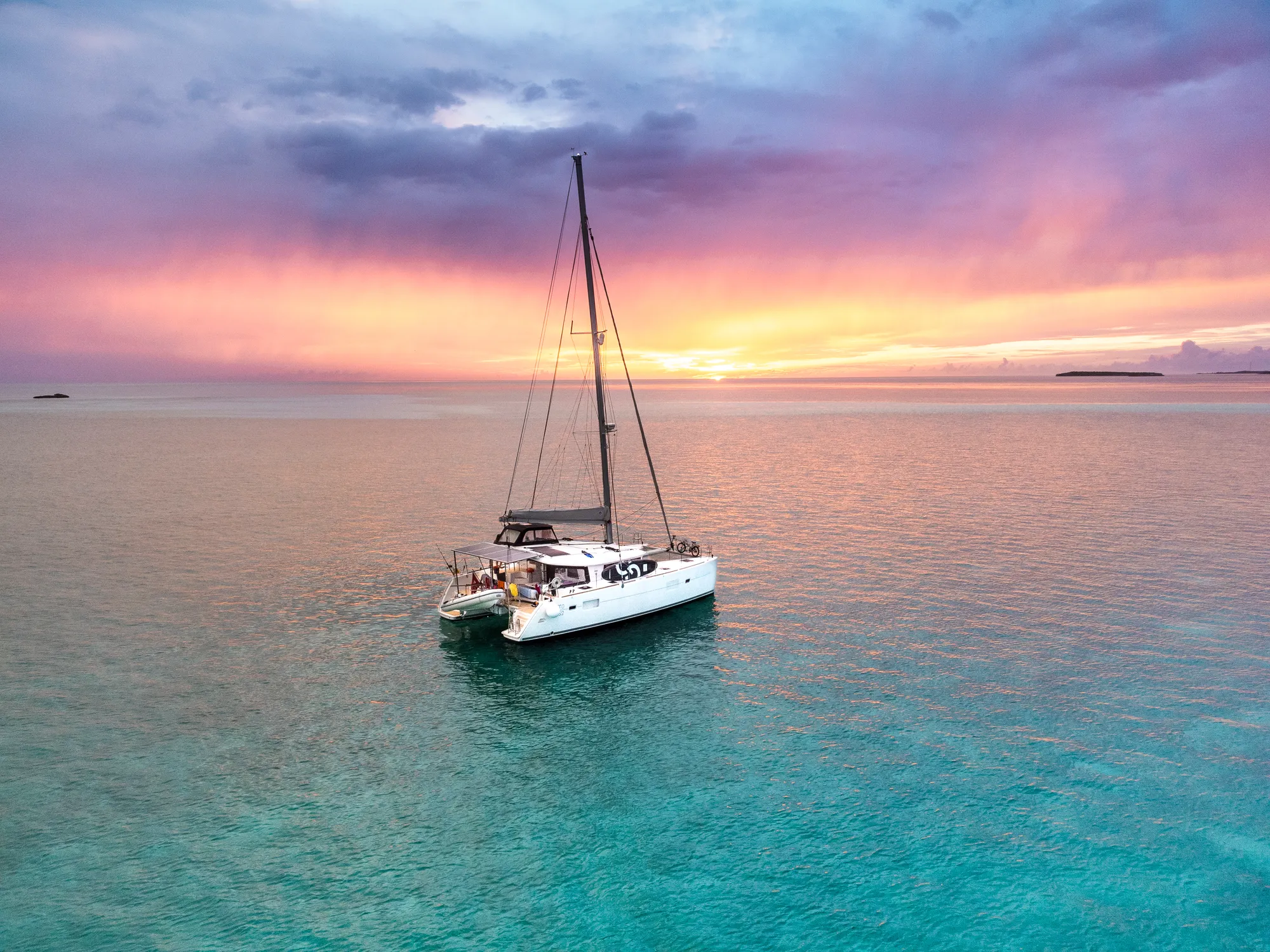 Sunset Cruises & Catamaran Tours Sunset Cruises & Catamaran Tours